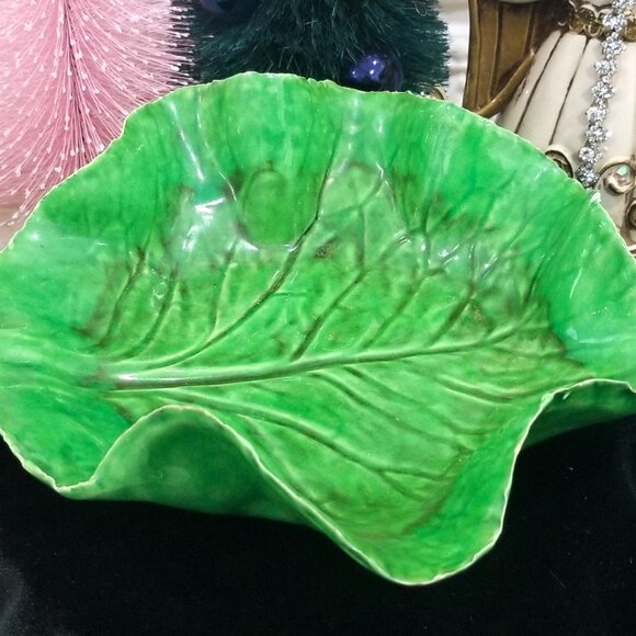 9" Antique Green Lettuceware Cabbage Leaf Majolica Bowl Paste Italy Napoli - Picture 2 of 8